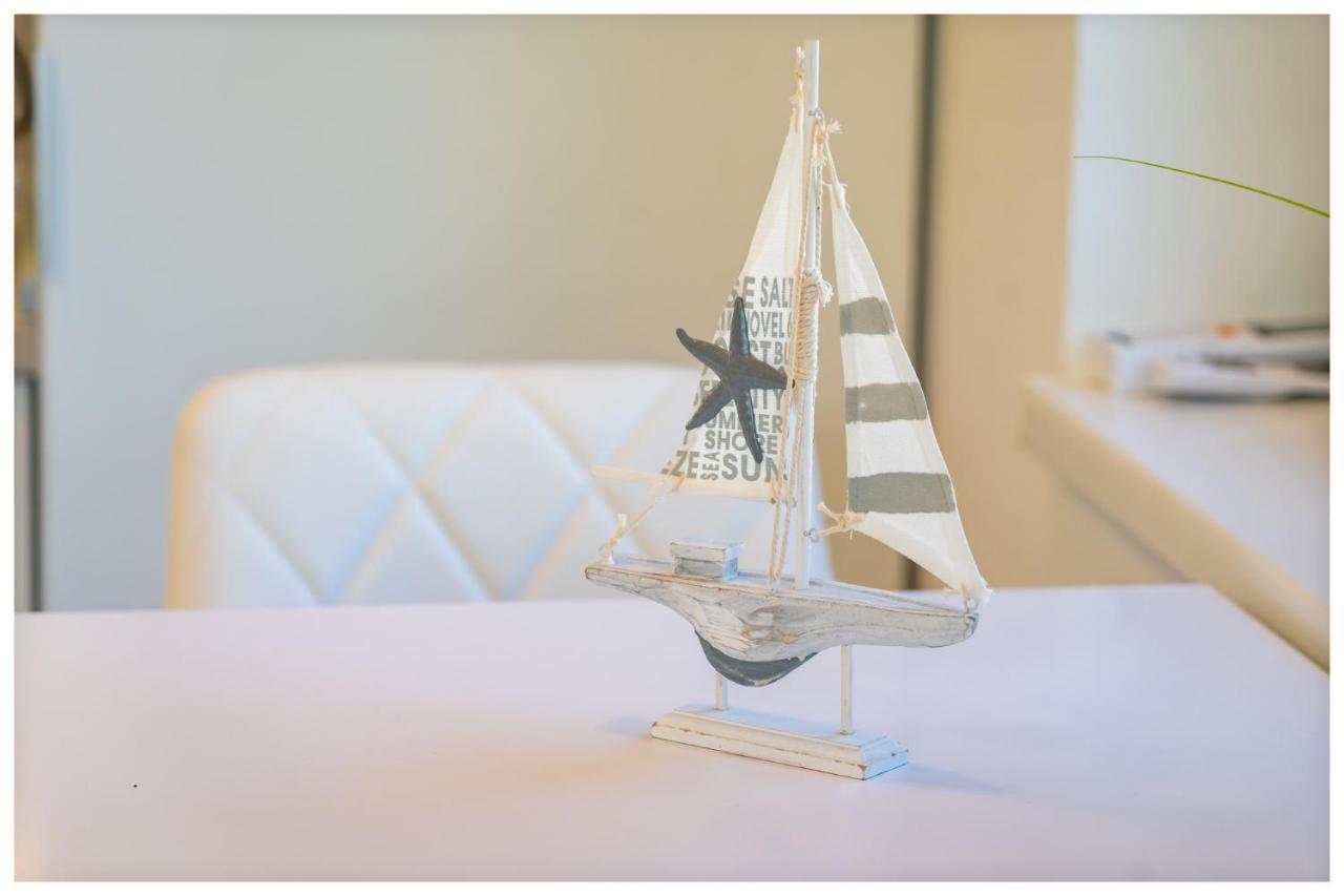 Kenese Regatta Apartman Balatonkenese Buitenkant foto